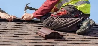 Emergency roof repair in San Pablo